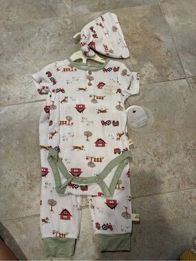 Milkberry Three Piece Set Bamboo Bodysuit Hat Pants Farm Dog Tractor